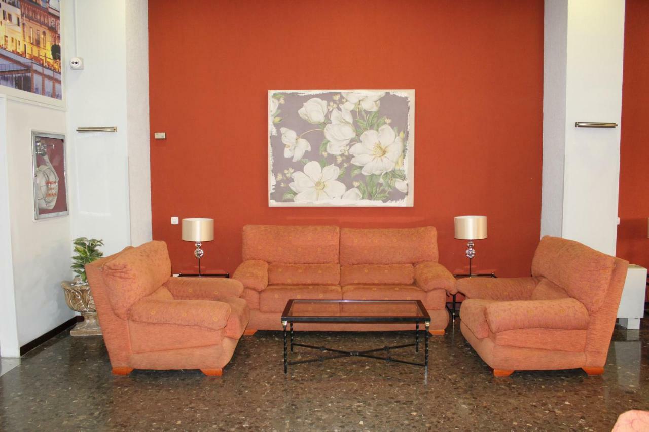 Resitur Luxury Apartment 532 Sevilla Exteriör bild